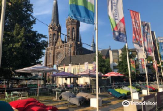 Piusplein景点图片