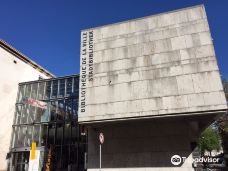 Stadtbibliothek Biel/Bienne-比尔