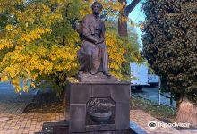 Pushkin Statue景点图片