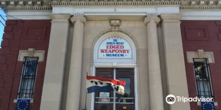 American Military Edged Weaponry Museum