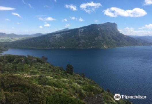 怀卡雷莫阿纳湖景点图片