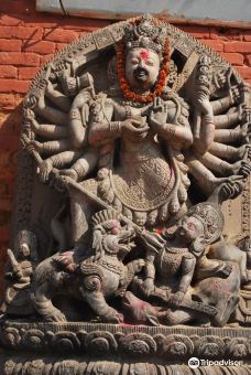 Ugrachandi and Bhairav Statues-巴克塔普尔