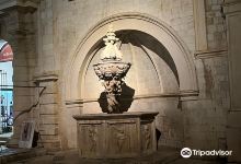 Little Onofrio Fountain景点图片