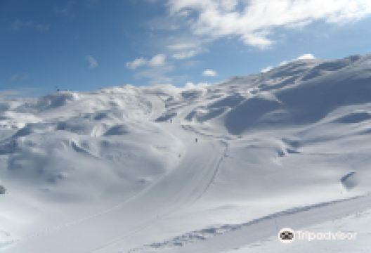 沃格尔滑雪中心景点图片