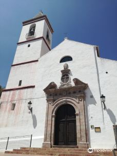 Iglesia de Santiago Apostol-卡萨拉博内拉