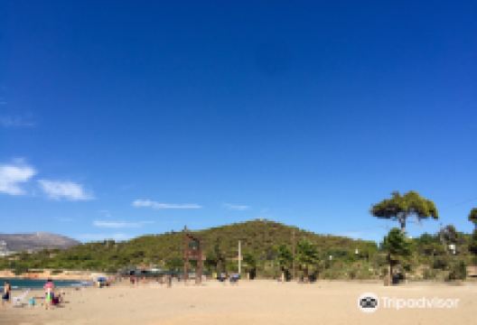 Kavouri Beach景点图片