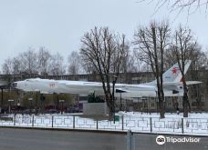 Monument-Airplane Tu-16-斯摩棱斯克