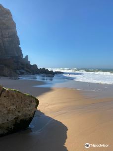 Praia das Azenhas do Mar-滨海阿泽尼亚什
