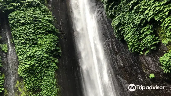 Melanting waterfall