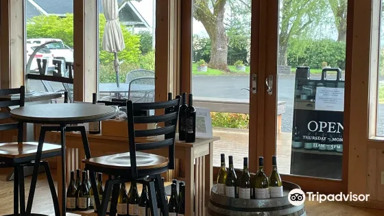 Tualatin Vineyards