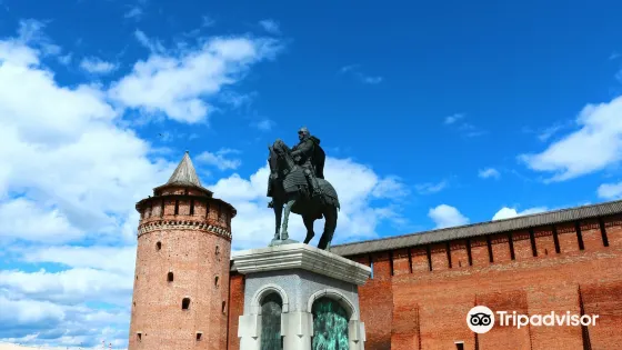 Statue of Dmitriy Donskoi