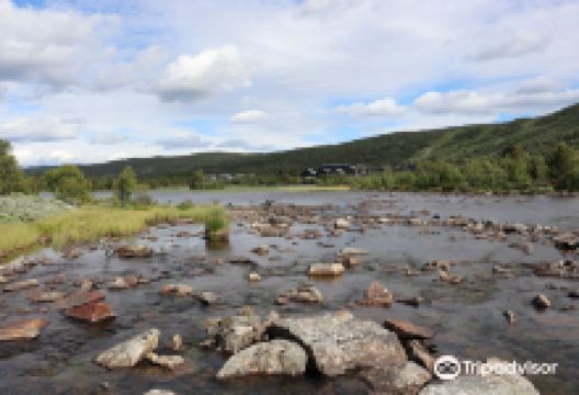 The Ustedalsfjord景点图片