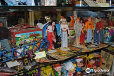 World's Largest Toy Museum Complex-布兰森
