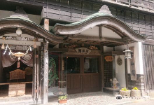 Yama No Kami Shrine景点图片