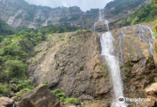 Kynrem Falls景点图片