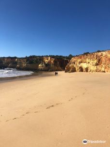 Praia do Alemao-波尔蒂芒