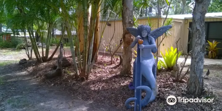 Macleay Island Art Complex