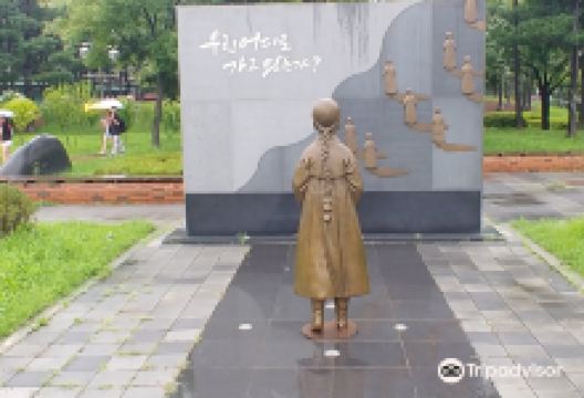 和平少女像景点图片