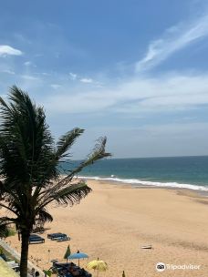 Narigama Beach-希克杜沃