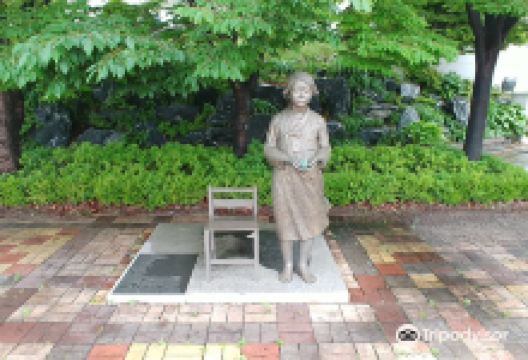 和平少女像景点图片