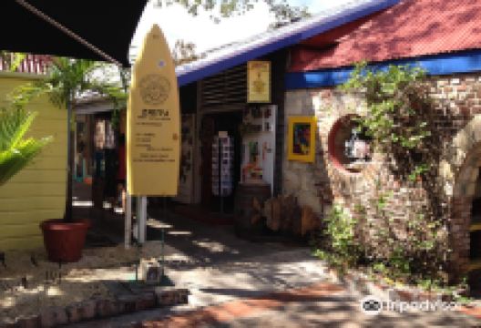 Zemi Art Gallery购物图片