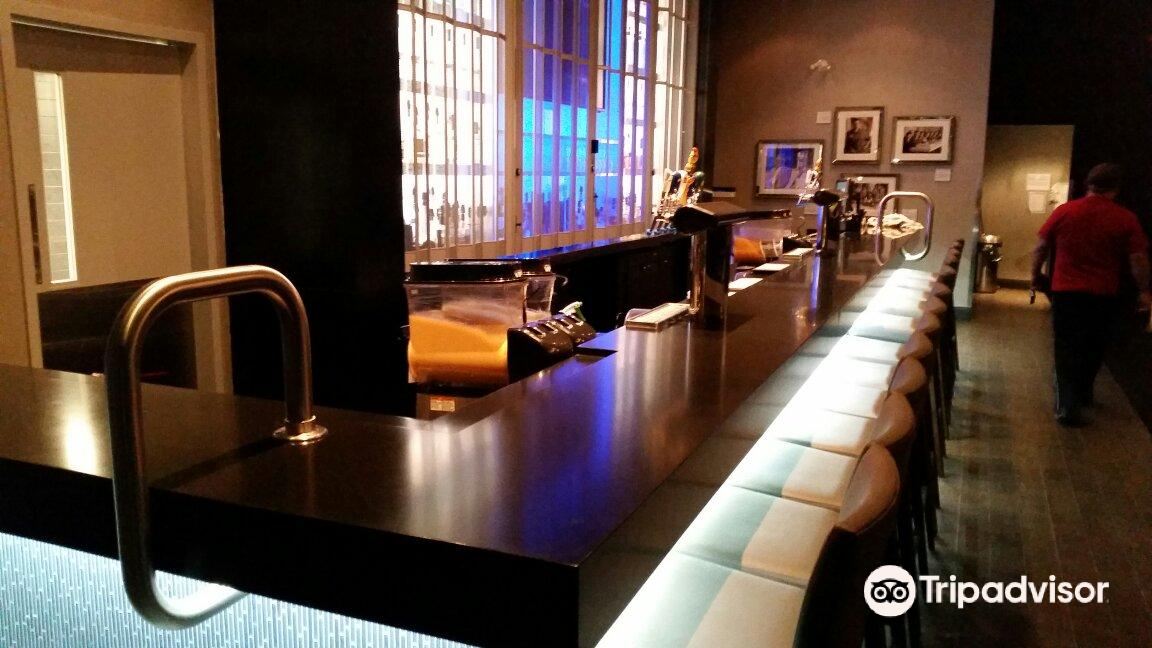 Cineplex Cinemas Saskatoon & VIP