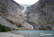 Briksdal Glacier (Briksdalbreen)景点图片