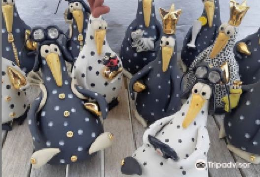 Catherine Collart Pottery景点图片