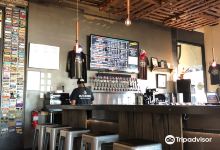 Liquid Mechanics Brewing Company景点图片