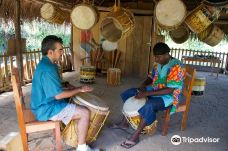 Ray McDonald's Warasa Garifuna Drum School-戈尔达角