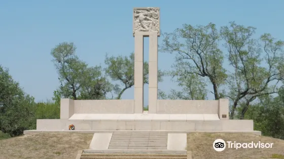 Fannin Monument