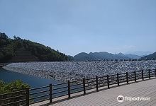 Minamiaki Dam景点图片