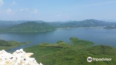 Thac Ba Lake-Vu Linh