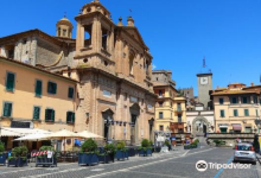 Castello Orsini景点图片