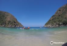 Playa Ensenada de Tuja景点图片
