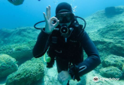 Samos Dive Center购物图片