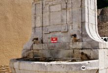 Fontaine de Baix景点图片
