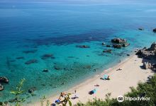 Michelino Beach景点图片