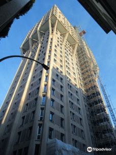 维拉斯加塔-米兰