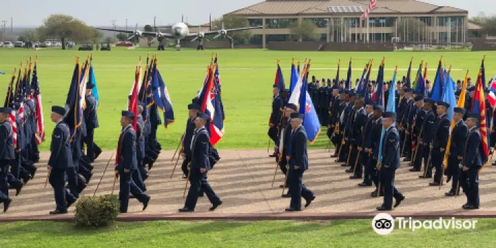 拉克蘭空軍基地