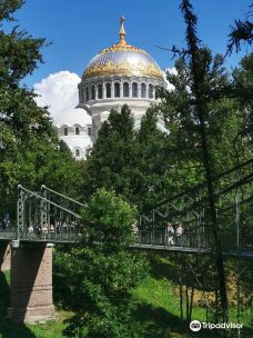 Makarovskiy Bridge-喀琅施塔得