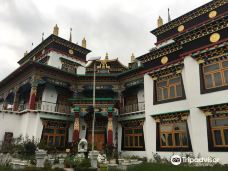 Nyingyang Monastery-冈格拉