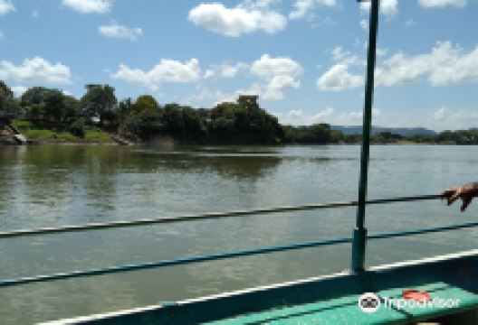 Puente Boca Del Cerro景点图片