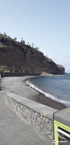 Playa de La Cueva-戈梅拉