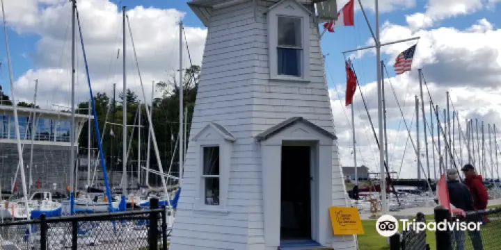 Oakville Lighthouse