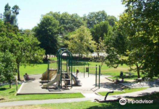 Fair Oaks Recreation & Park District Office景点图片