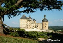 Castle de Hautefort景点图片