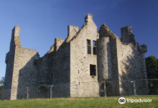 Glenbuchat Castle景点图片