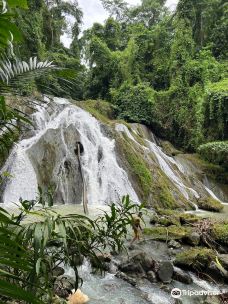 Pulacan Falls-帕加迪安