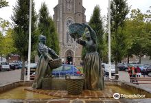 Fontaine Les laveuses d'huîtres景点图片